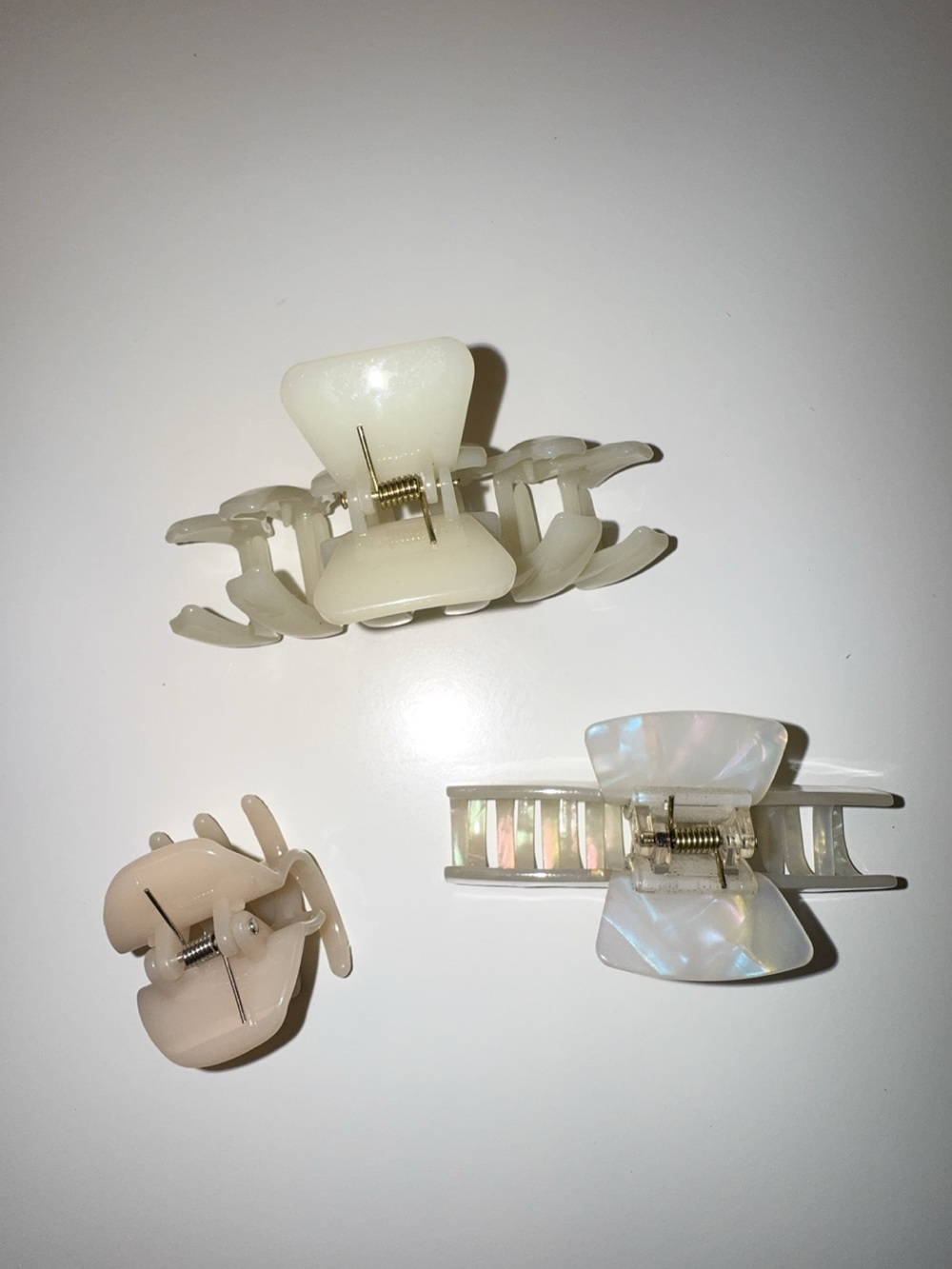 Neutral Toned Hair Claw Clip Set - 3 Pack - Picture 6 of 7